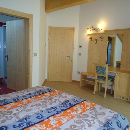 Agritur Belsogno B&B Brez Luaran gambar